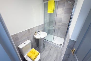 9 bed house, Regent Street, City Centre, Lancaster, LA11SQ - Image 2