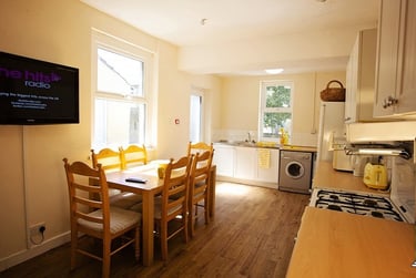 6 bed house, Dallas Road, City Centre, Lancaster, LA11TW - Image 4