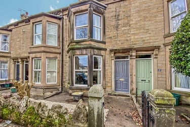 6 bed house, Westbourne Road, City Centre, Lancaster, LA15DB - Image 1