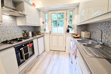 6 bed house, Villas Court, City Centre, Lancaster, LA11TR - Image 3