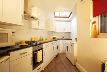 6 bed house, Dale Street, City Centre, Lancaster, LA13AP - Image 4