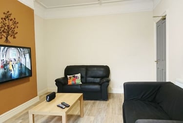 6 bed house, Hubert Place, City Centre, Lancaster, LA15PF - Image 4