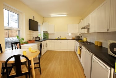 7 bed house, Regent Street, City Centre, Lancaster, LA11SQ - Image 4
