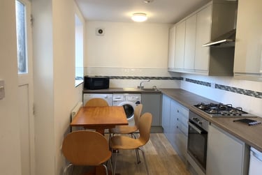 4 bed house, Kirkes Road, City Centre, Lancaster, LA13DW - Image 4