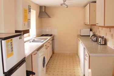 5 bed house, St. Oswald Street, City Centre, Lancaster, LA13AS - Image 5