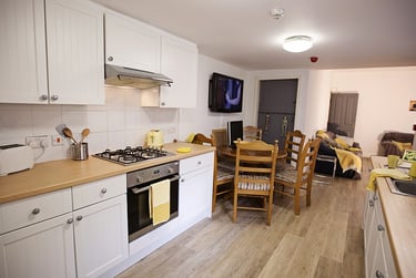 6 bed house, Golgotha Road, Scotforth, Lancaster, LA13AA - Image 5