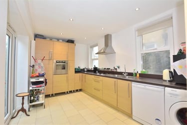 5 bed house, St. Pauls Road, Scotforth, Lancaster, LA14SS - Image 7