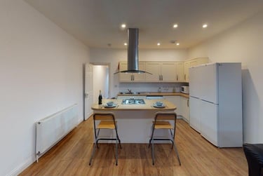 7 bed house, Margate Road, University of Portsmouth, Portsmouth, PO51EY - Image 3