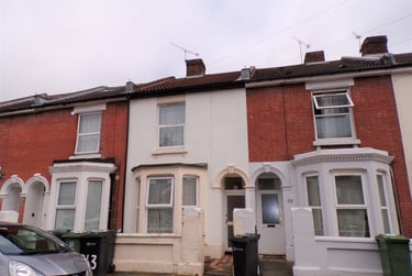 4 bed house, Margate Road, University of Portsmouth, Portsmouth, PO51EY - Image 1