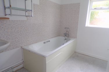 4 bed house, Harold Road, Southsea, Portsmouth, PO40LS - Image 3