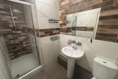 4 bed flat, Albert Road, Southsea, Portsmouth, PO40JW - Image 2