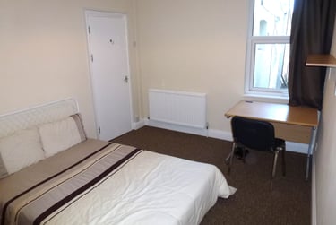 5 bed house, Fraser Road, University of Portsmouth, Portsmouth, PO51EE - Image 3