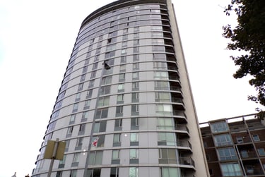 2 bed flat, Queen Street, University of Portsmouth, Portsmouth, PO13GA - Image 1