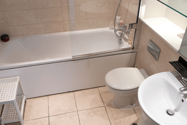 2 bed flat, Queen Street, University of Portsmouth, Portsmouth, PO13GA - Image 2