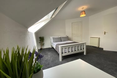 3 bed flat, Palmerston Road, Southsea, Portsmouth, PO53SR - Image 3