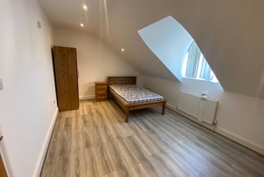 6 bed flat, Osborne Road, Southsea, Portsmouth, PO53LT - Image 13