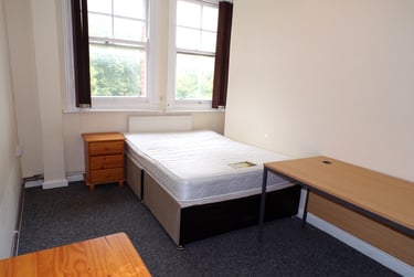 6 bed house, Aylward Street, University of Portsmouth, Portsmouth, PO13PH - Image 14