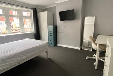 7 bed house, Grenville Road, Southsea, Portsmouth, PO40EA - Image 12