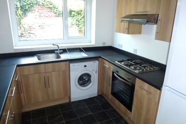 5 bed house, Fraser Road, University of Portsmouth, Portsmouth, PO51EE - Image 2