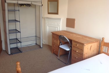 3 bed flat, Elm Grove, University of Portsmouth, Portsmouth, PO51JF - Image 3