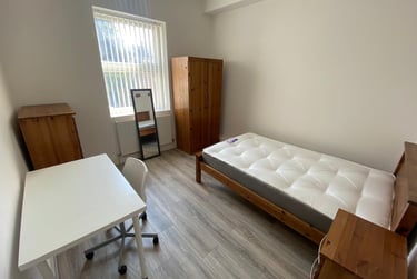 6 bed flat, Osborne Road, Southsea, Portsmouth, PO53LT - Image 6