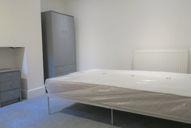 6 bed house, Pains Road, University of Portsmouth, Portsmouth, PO51HE - Image 2