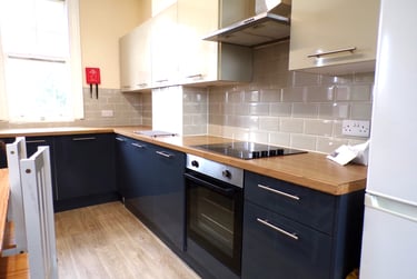 6 bed house, Aylward Street, University of Portsmouth, Portsmouth, PO13PH - Image 5