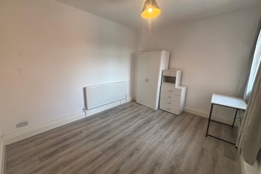 4 bed flat, Albert Road, Southsea, Portsmouth, PO40JW - Image 5