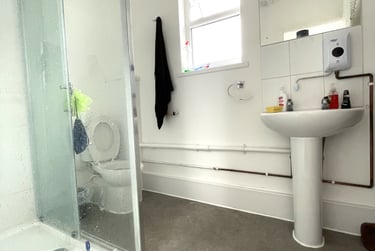 6 bed house, St Andrews Road, University of Portsmouth, Portsmouth, PO51EX - Image 9