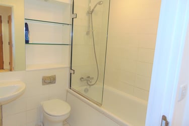 1 bed studio, Admiralty Road, University of Portsmouth, Portsmouth, PO13GT - Image 4