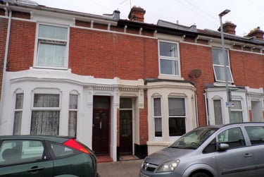 4 bed house, Harold Road, Southsea, Portsmouth, PO40LS - Image 1