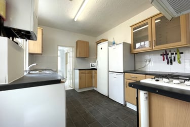 6 bed house, St Andrews Road, University of Portsmouth, Portsmouth, PO51EX - Image 3