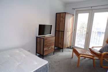 6 bed house, Burgoyne Road, Southsea, Portsmouth, PO52JJ - Image 10