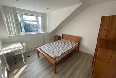 6 bed flat, Osborne Road, Southsea, Portsmouth, PO53LT - Image 9