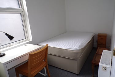 4 bed house, Jubilee Road, Southsea, Portsmouth, PO40JD - Image 9