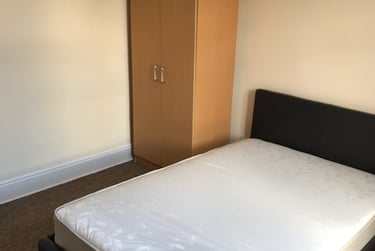 4 bed house, Harold Road, Southsea, Portsmouth, PO40LS - Image 9