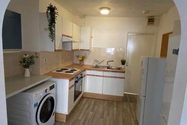 3 bed flat, Palmerston Road, Southsea, Portsmouth, PO53SR - Image 1