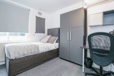 1 bed studio, Herbal Hill, Farringdon, London, EC1R5EJ - Image 1