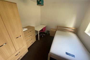 3 bed house, Bishops Way, St dunstans, Canterbury, CT28DS - Image 4