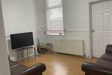 3 bed house, Strawberry Road, Pendleton, Salford, M66PT - Image 8