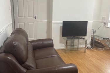 3 bed house, Strawberry Road, Pendleton, Salford, M66PT - Image 10