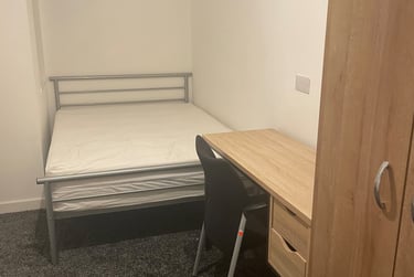 4 bed house, Suffolk Street, Charlestown, Salford, M66DQ - Image 13