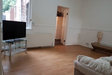 3 bed house, Strawberry Road, Pendleton, Salford, M66PT - Image 3