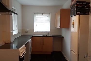 3 bed house, Strawberry Road, Pendleton, Salford, M66PT - Image 4
