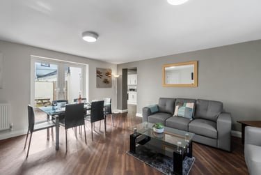 8 bed house, Deptford place, North hill, Plymouth, PL48EY - Image 1