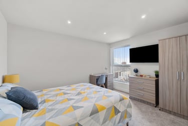 2 bed flat, Marlborough Road, North Hill, Plymouth, PL48LP - Image 2