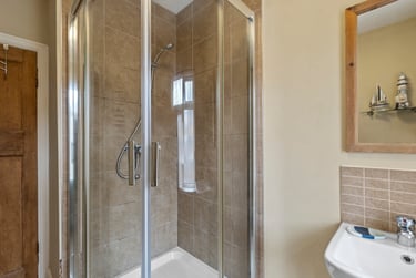 2 bed flat, Sefton Avenue, Lipson, Plymouth, PL47HB - Image 7