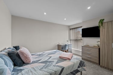 2 bed flat, Marlborough Road, North Hill, Plymouth, PL48LP - Image 3