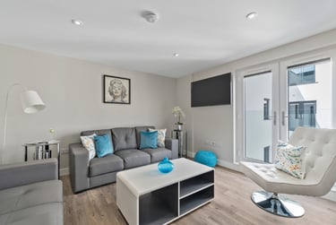 6 bed flat, Armada Street, North Hill, Plymouth, PL48LS - Image 2