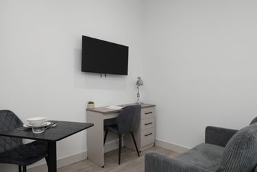 1 bed studio, North Hill, Plymouth, PL48ET - Image 4